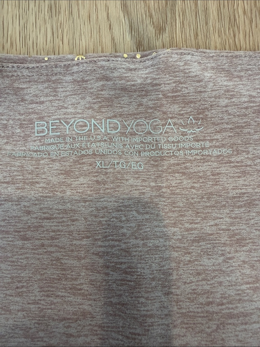 Beyond Yoga Taupe Crop Tank with Metallic Gold Star Print XL - Picture 2 of 6